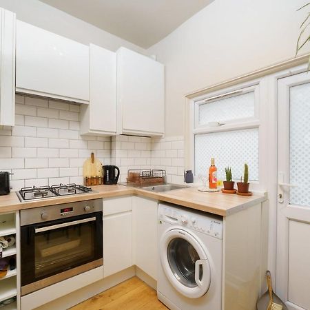 Gorgeous Apartment Wood Green パルマーズ・グリーン エクステリア 写真
