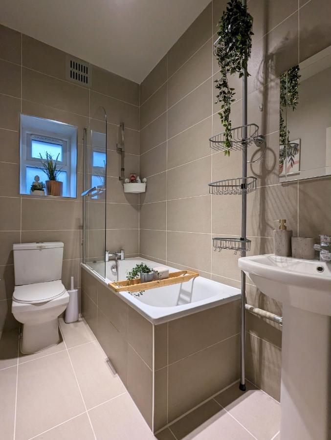 Gorgeous Apartment Wood Green パルマーズ・グリーン エクステリア 写真